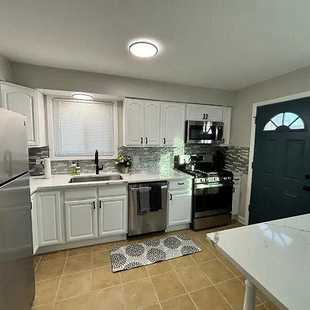 Newly Renovated Elmhurst Home!